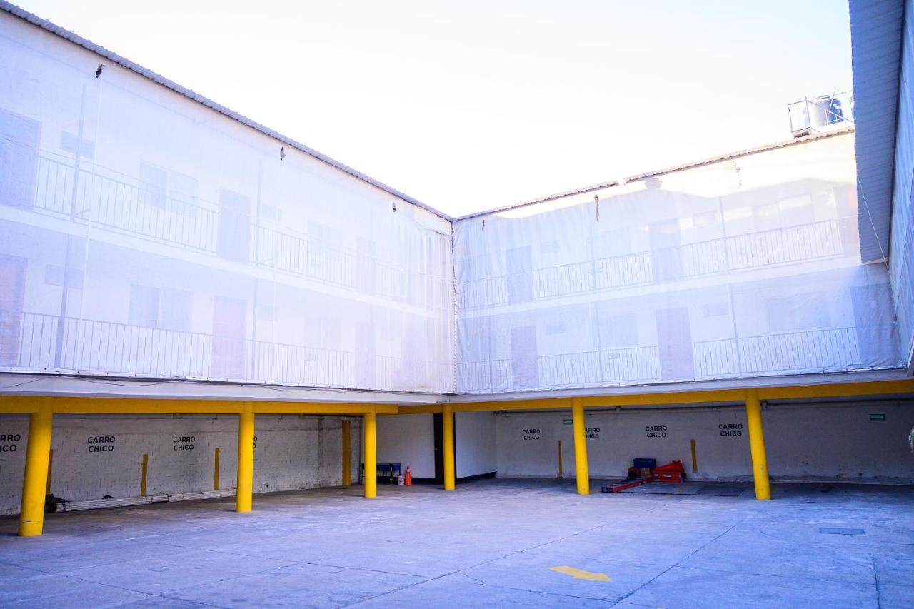 Hotel Acuario En Ocotlan Экстерьер фото