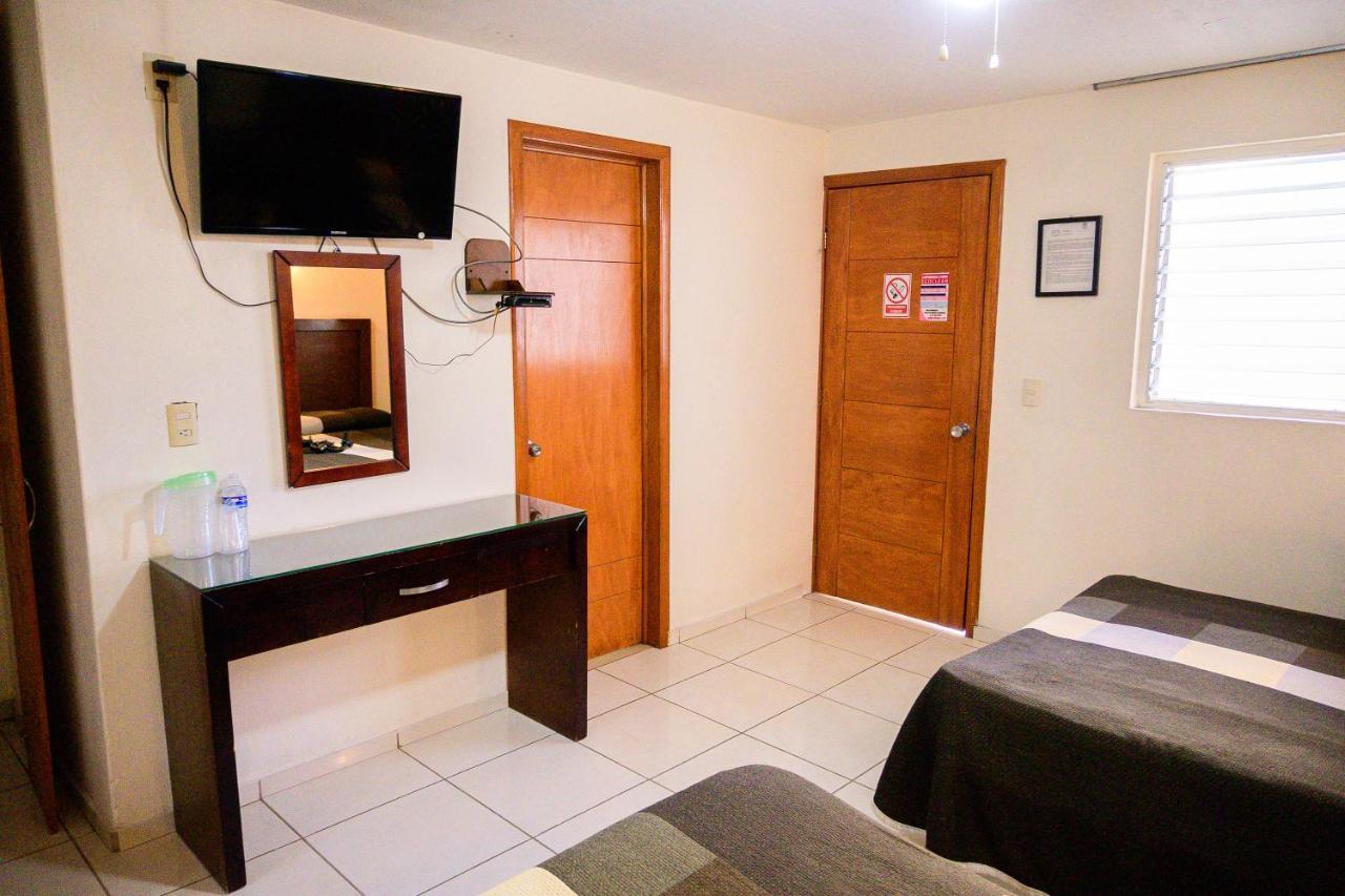Hotel Acuario En Ocotlan Экстерьер фото