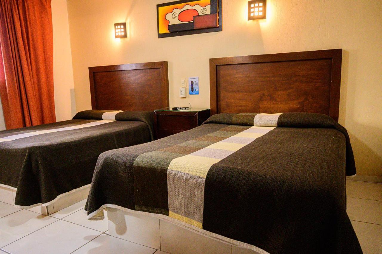 Hotel Acuario En Ocotlan Экстерьер фото